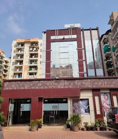 Genx Le Crescent Ghaziabad Hotel Exterior foto