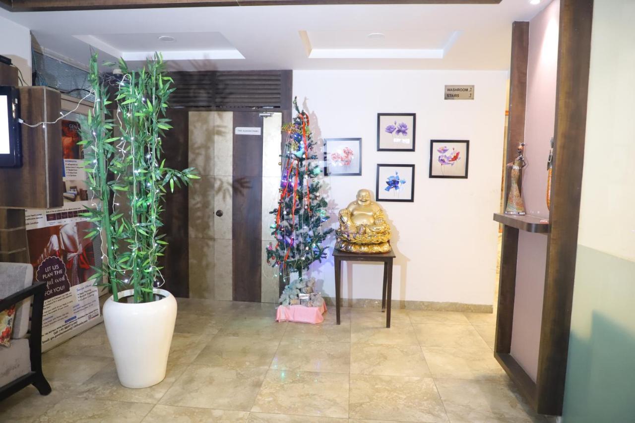 Genx Le Crescent Ghaziabad Hotel Exterior foto