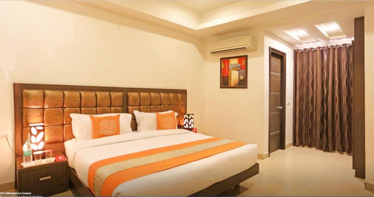 Genx Le Crescent Ghaziabad Hotel Exterior foto